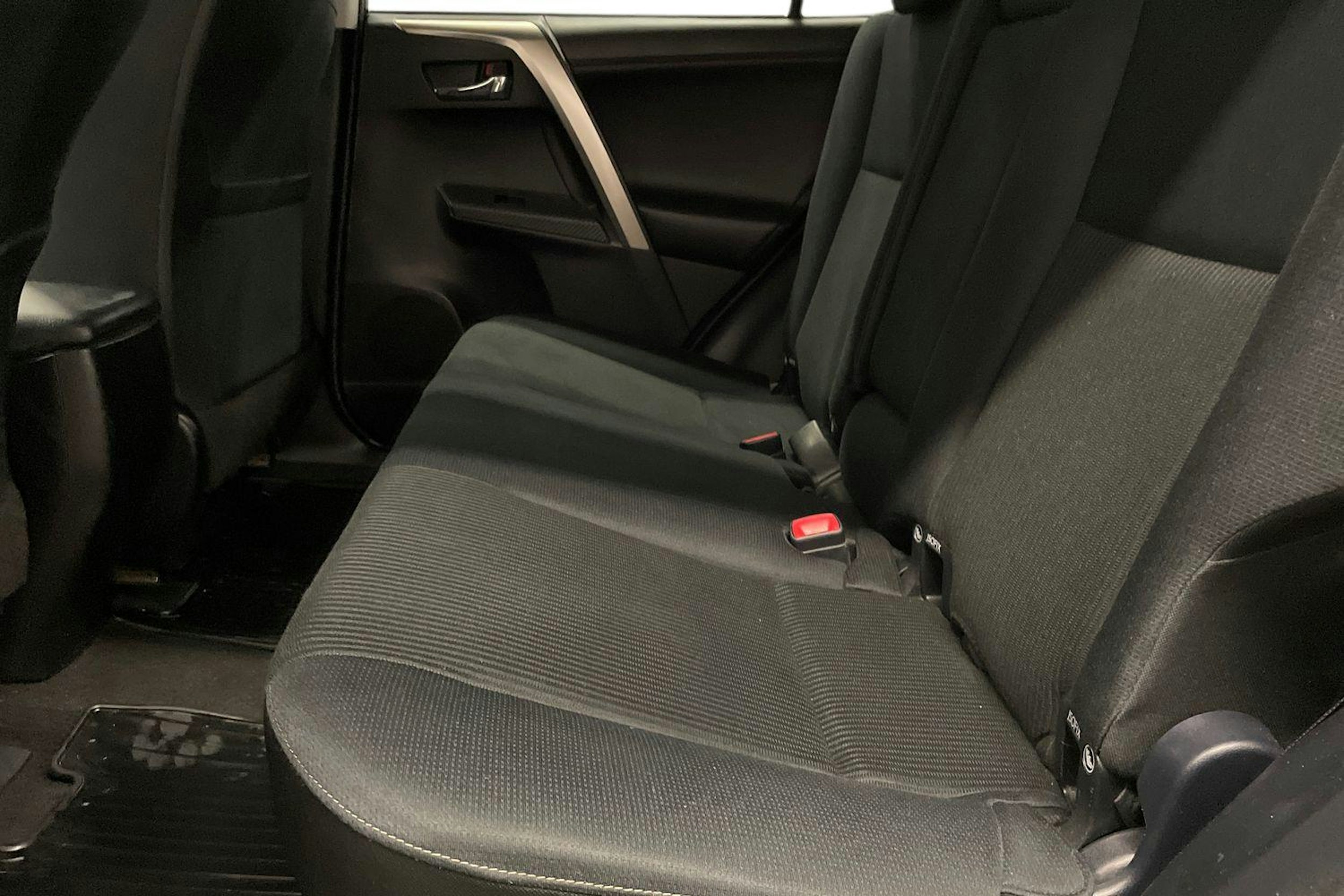 Harmaa Toyota RAV4 2014 kuva 10.