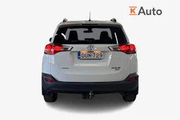 Valkoinen Toyota RAV4 2014 kuva 3.