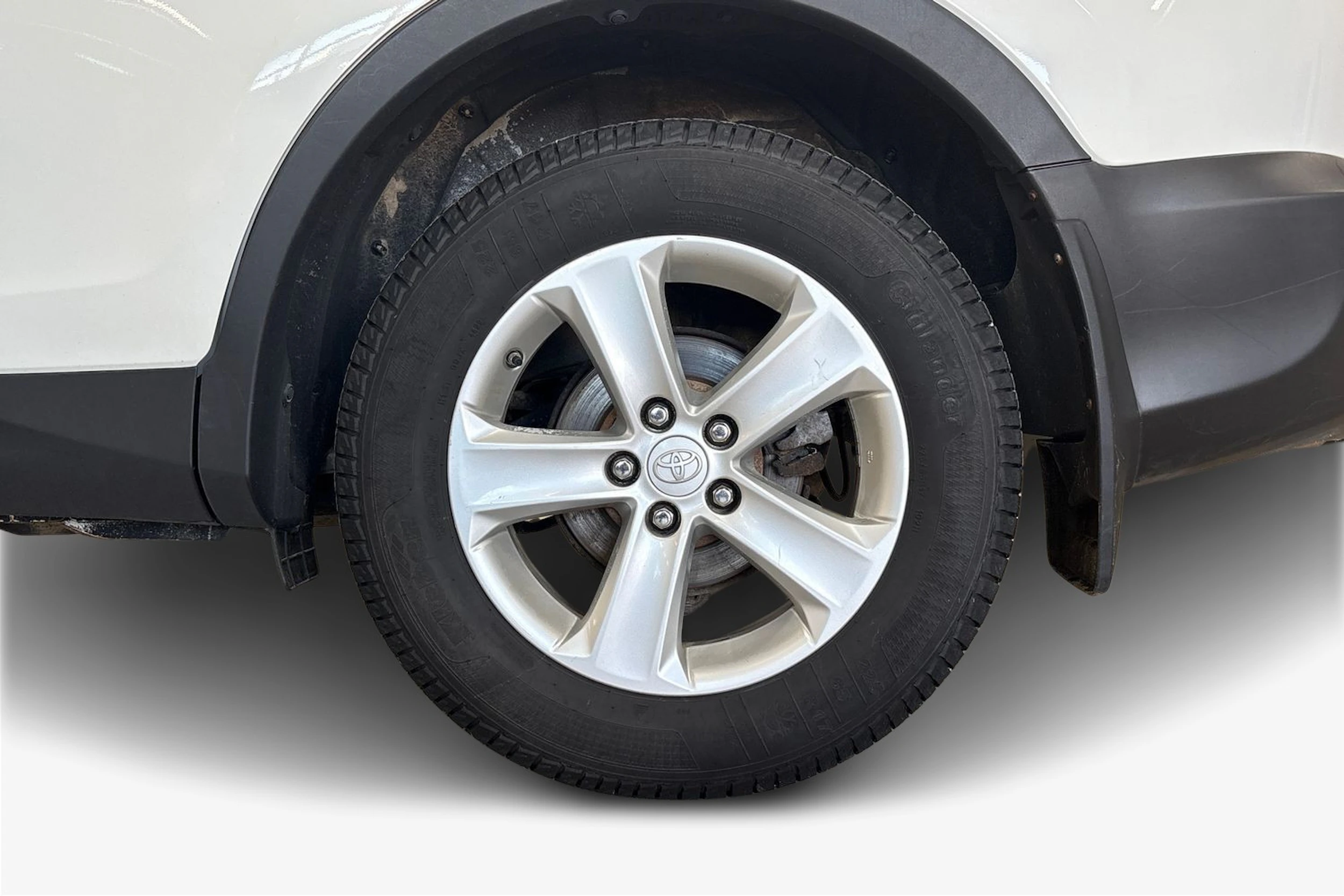 Valkoinen Toyota RAV4 2014 kuva 9.