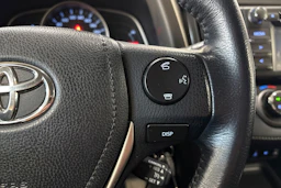 Valkoinen Toyota RAV4 2014 kuva 13.