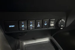 Valkoinen Toyota RAV4 2014 kuva 19.