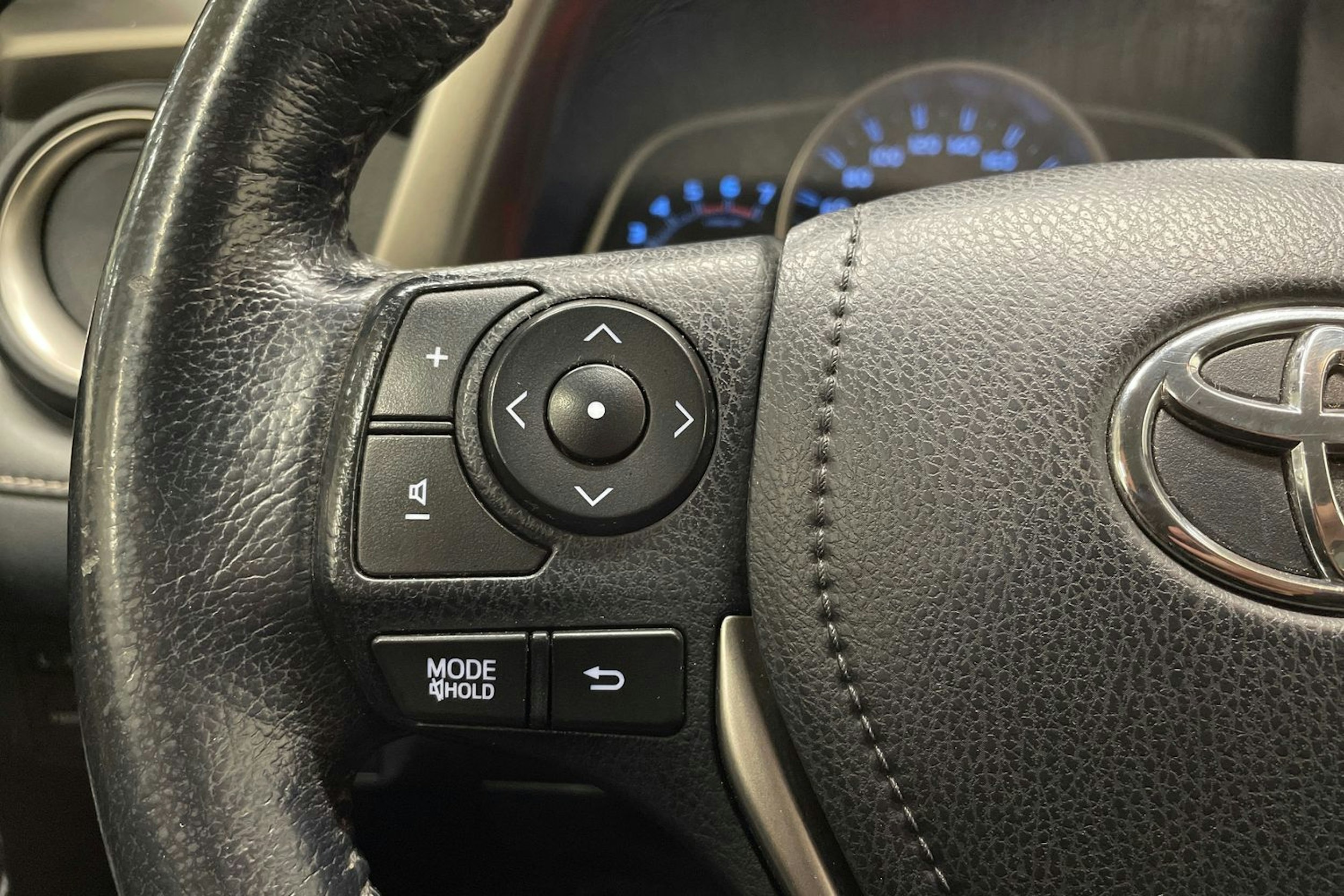 ruskea (beige) Toyota RAV4 2014 kuva 22.