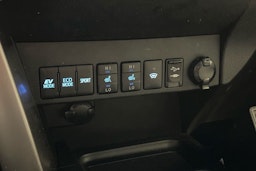 valkoinen Toyota RAV4 2016 kuva 24.