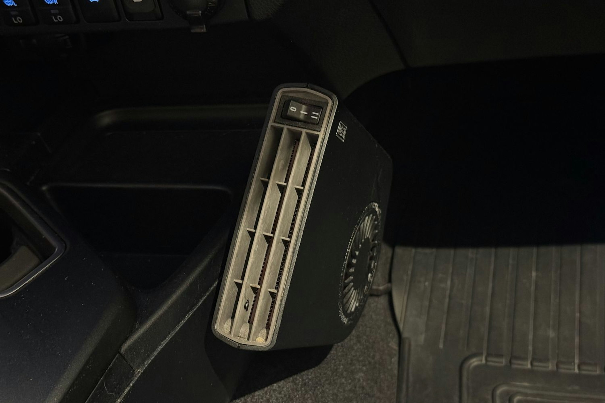 valkoinen Toyota RAV4 2016 kuva 25.