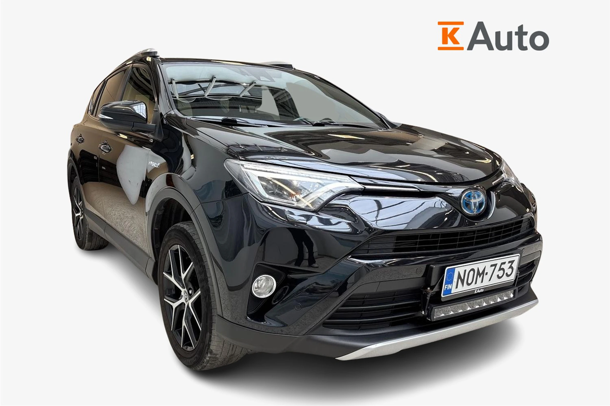Musta Toyota RAV4 2016 kuva 1.