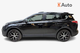 Musta Toyota RAV4 2016 kuva 7.