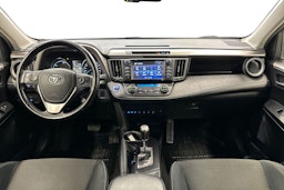 harmaa Toyota RAV4 2016 kuva 9.