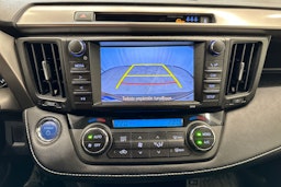 harmaa Toyota RAV4 2016 kuva 19.