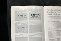 harmaa Toyota RAV4 2016 kuva 23.