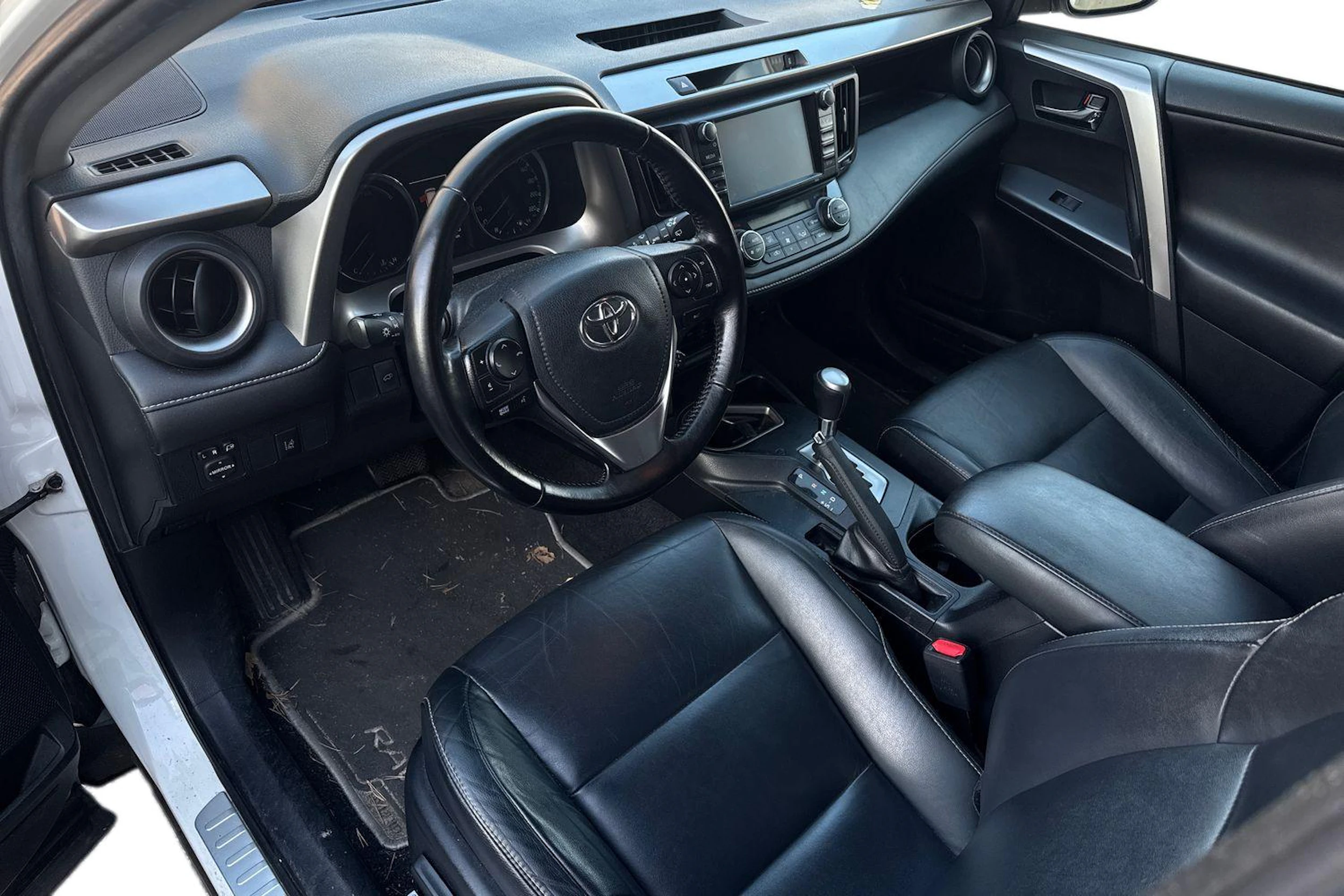 met. valkoinen Toyota RAV4 2017 kuva 3.