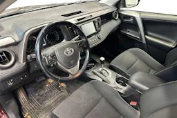 punainen Toyota RAV4 2017 kuva 3.