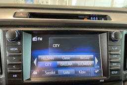 valkoinen Toyota RAV4 2017 kuva 26.