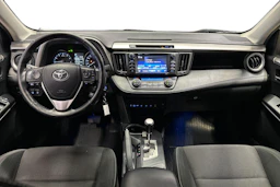 valkoinen Toyota RAV4 2017 kuva 7.