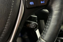 valkoinen Toyota RAV4 2017 kuva 20.