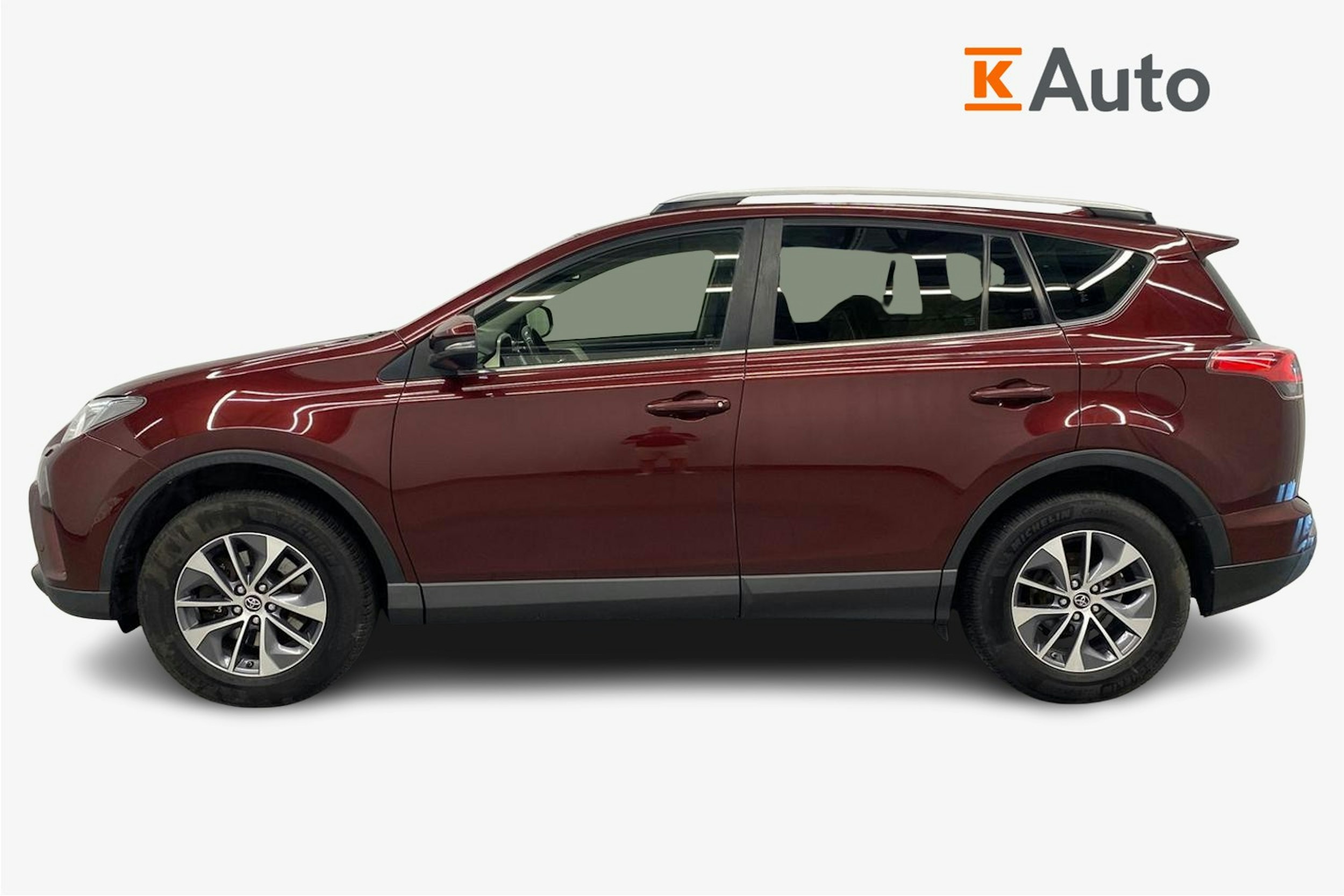 punainen Toyota RAV4 2017 kuva 6.