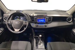 punainen Toyota RAV4 2017 kuva 9.