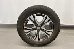 punainen Toyota RAV4 2017 kuva 13.