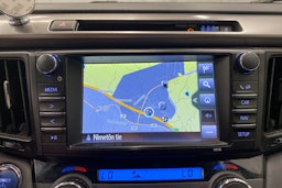 punainen Toyota RAV4 2017 kuva 20.
