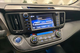 musta Toyota RAV4 2017 kuva 14.
