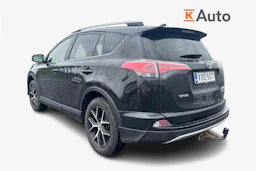 musta Toyota RAV4 2017 kuva 2.