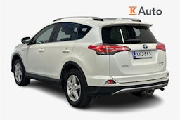 valkoinen Toyota RAV4 2017 kuva 2.