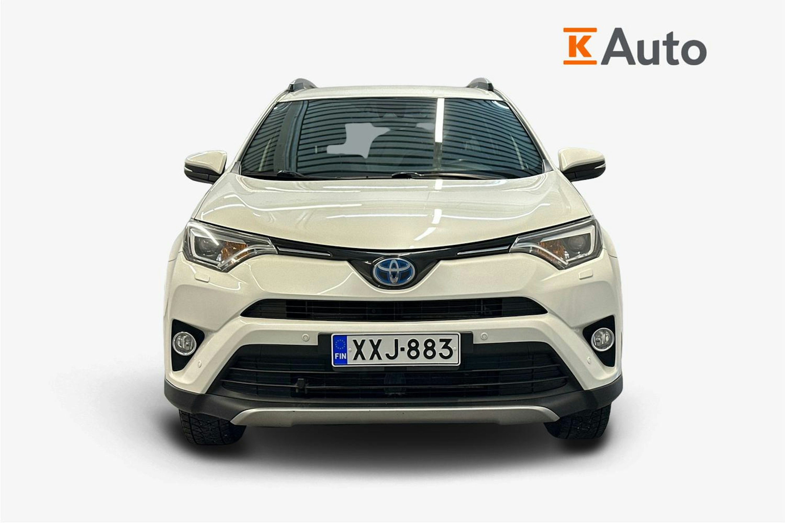 valkoinen Toyota RAV4 2017 kuva 4.