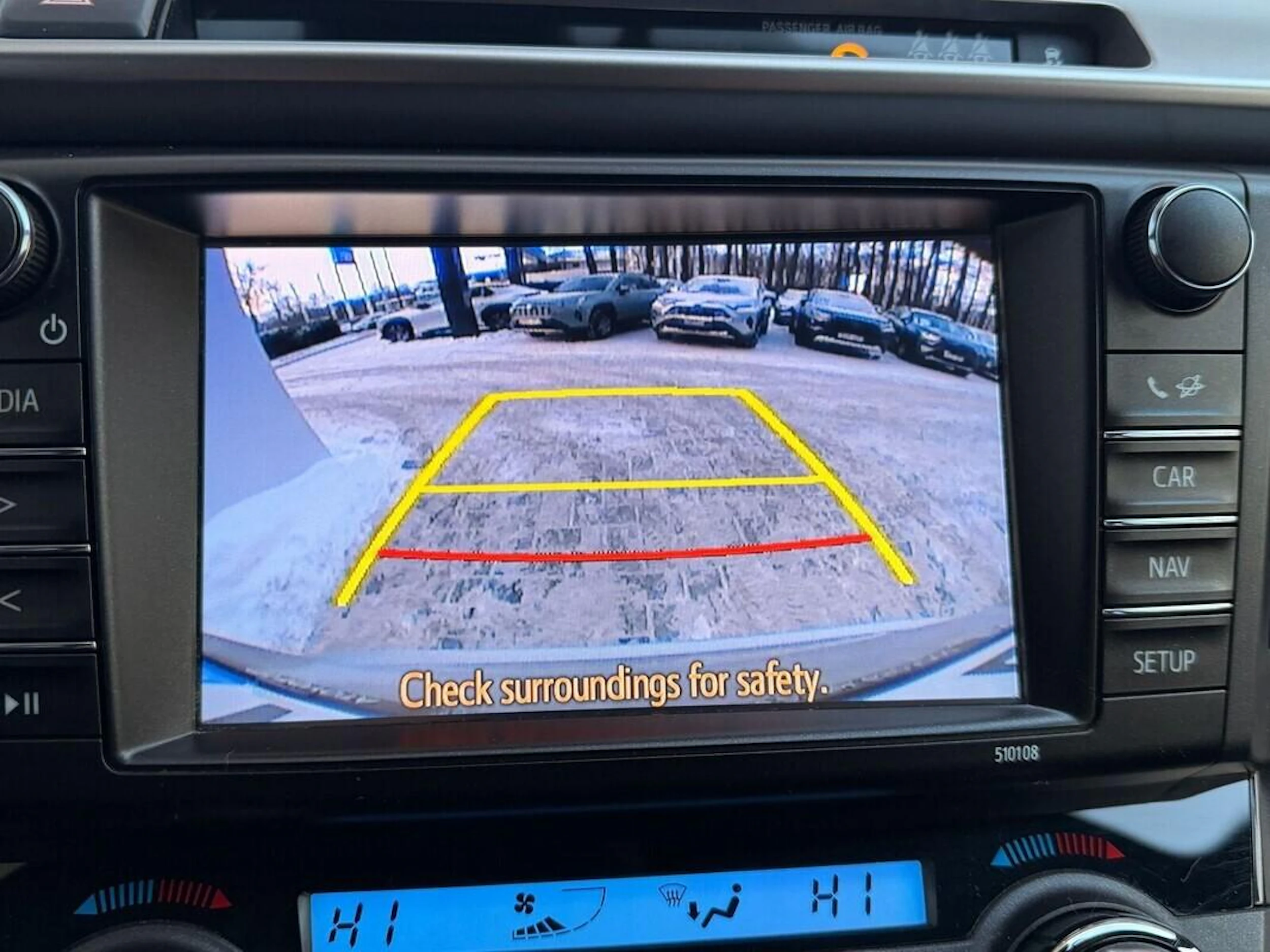 met. hopea Toyota RAV4 2018 kuva 5.