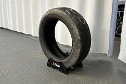 met. hopea Toyota RAV4 2018 kuva 13.