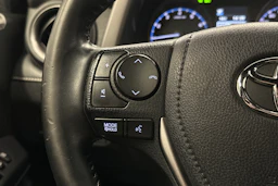 met. hopea Toyota RAV4 2018 kuva 20.