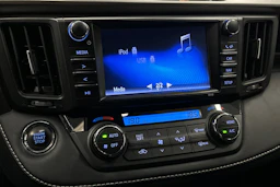 met. hopea Toyota RAV4 2018 kuva 25.