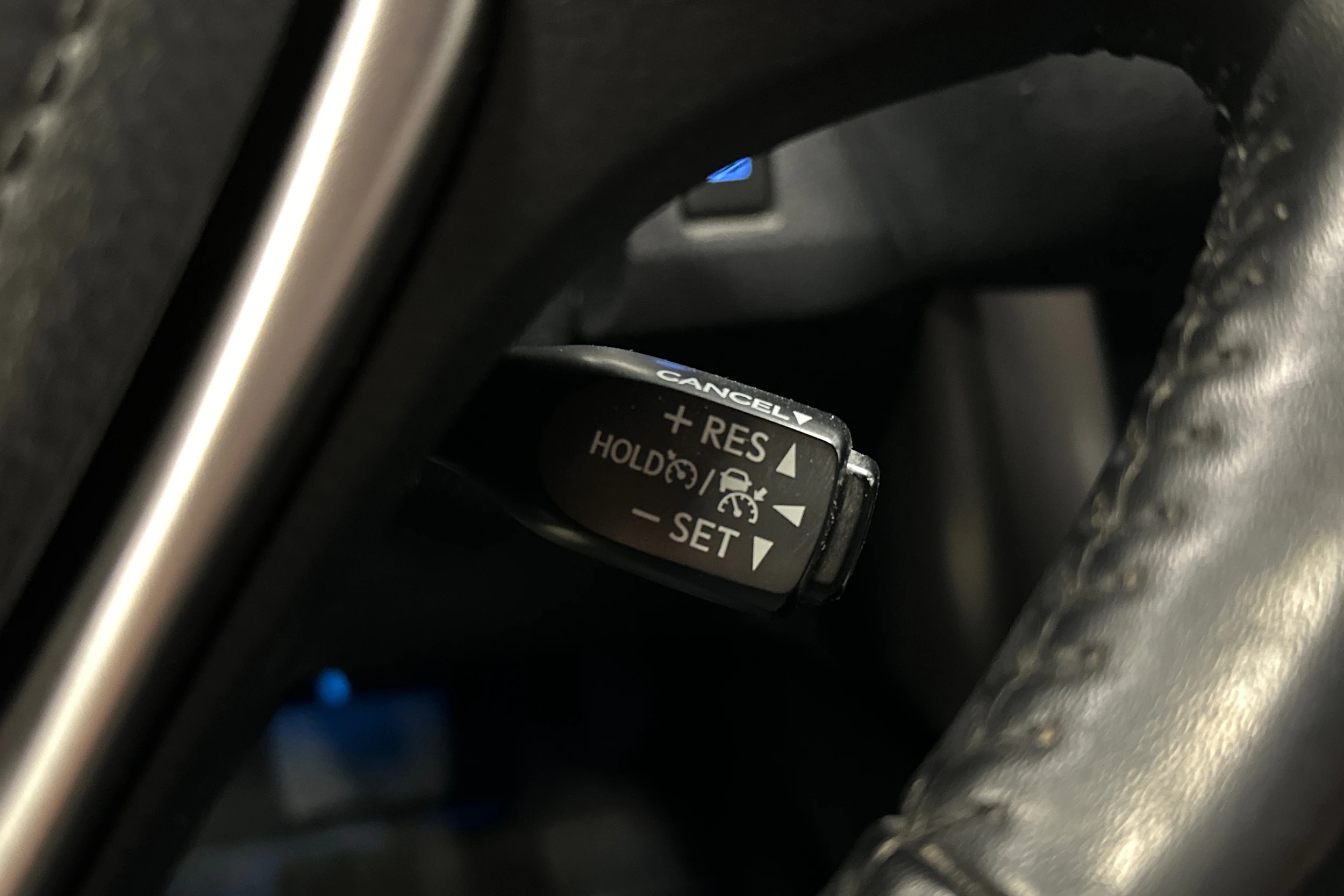 met. hopea Toyota RAV4 2018 kuva 26.