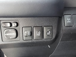 musta Toyota RAV4 2018 kuva 7.