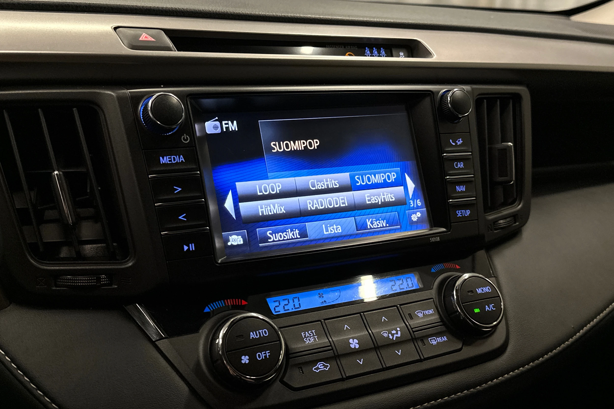 hopea Toyota RAV4 2018 kuva 23.