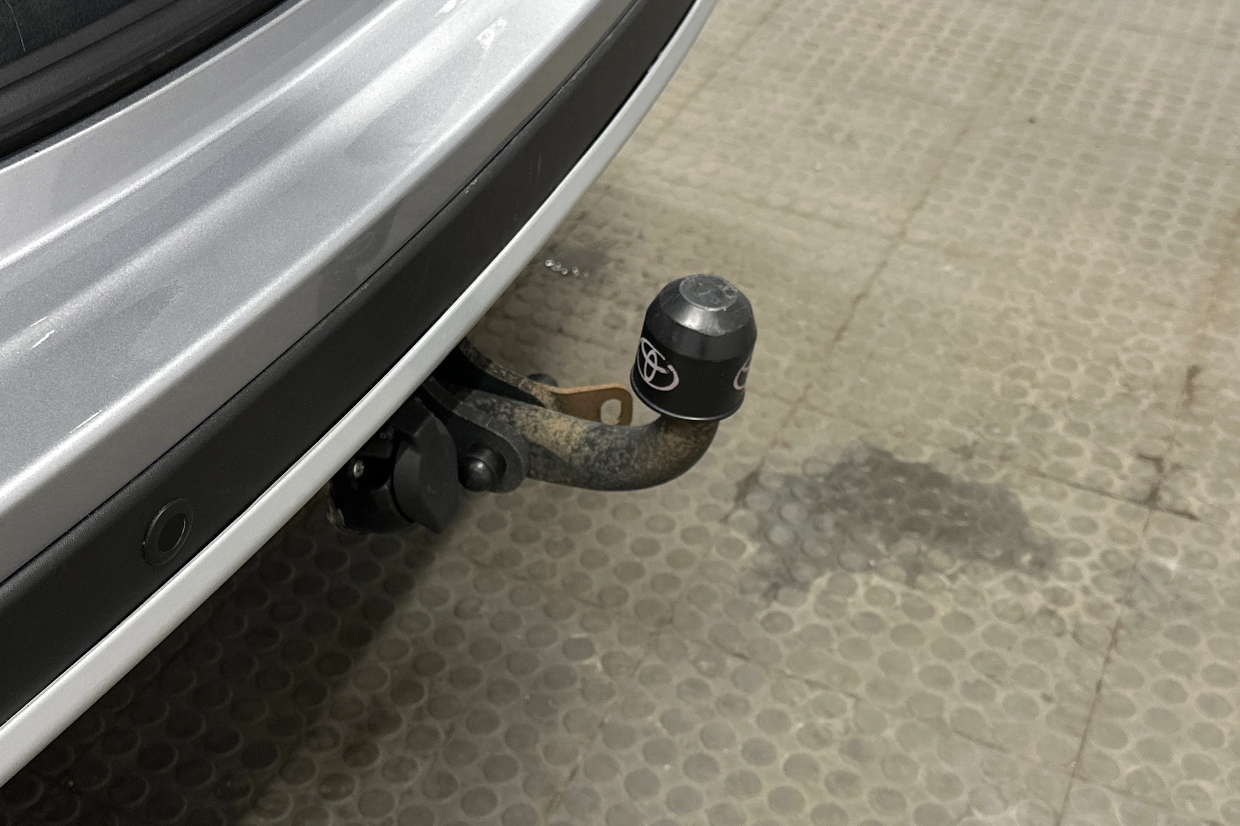 hopea Toyota RAV4 2018 kuva 30.