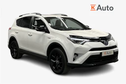 valkoinen Toyota RAV4 2018 kuva 1.