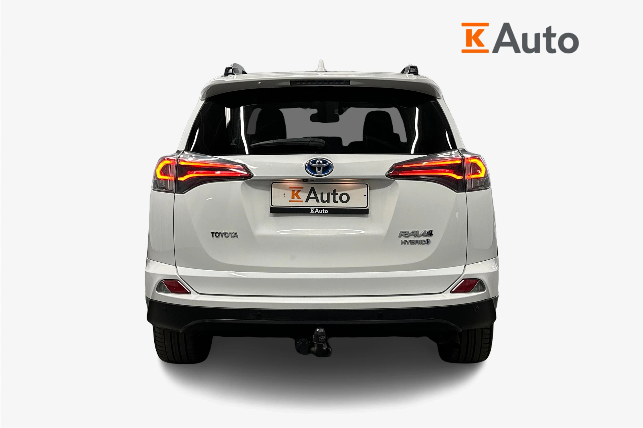 valkoinen Toyota RAV4 2018 kuva 4.