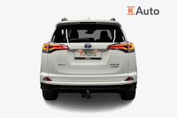 valkoinen Toyota RAV4 2018 kuva 4.