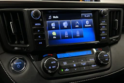 valkoinen Toyota RAV4 2018 kuva 27.