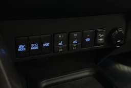 valkoinen Toyota RAV4 2018 kuva 23.
