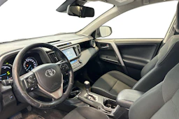 hopea Toyota RAV4 2018 kuva 3.