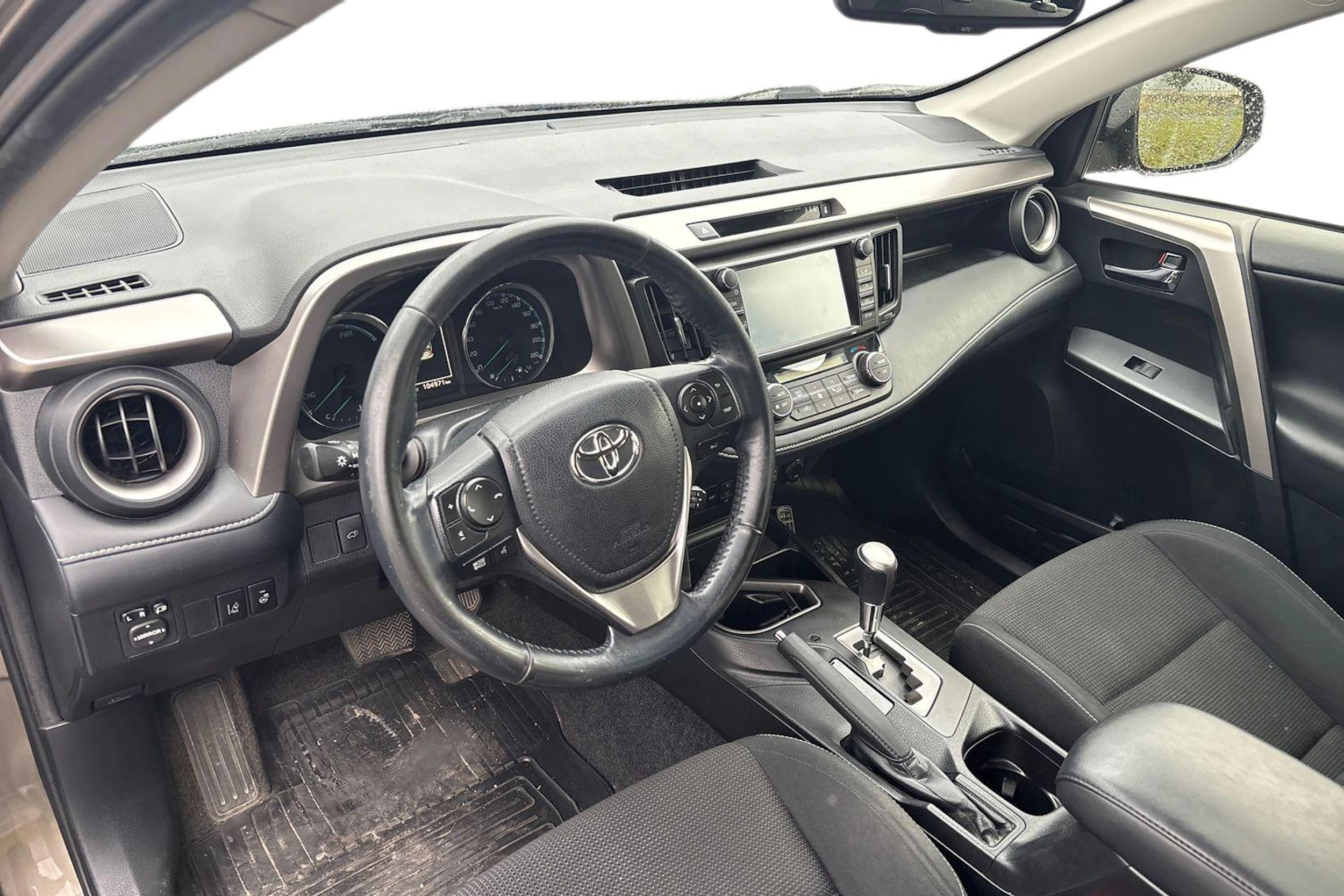 ruskea (beige) Toyota RAV4 2018 kuva 3.