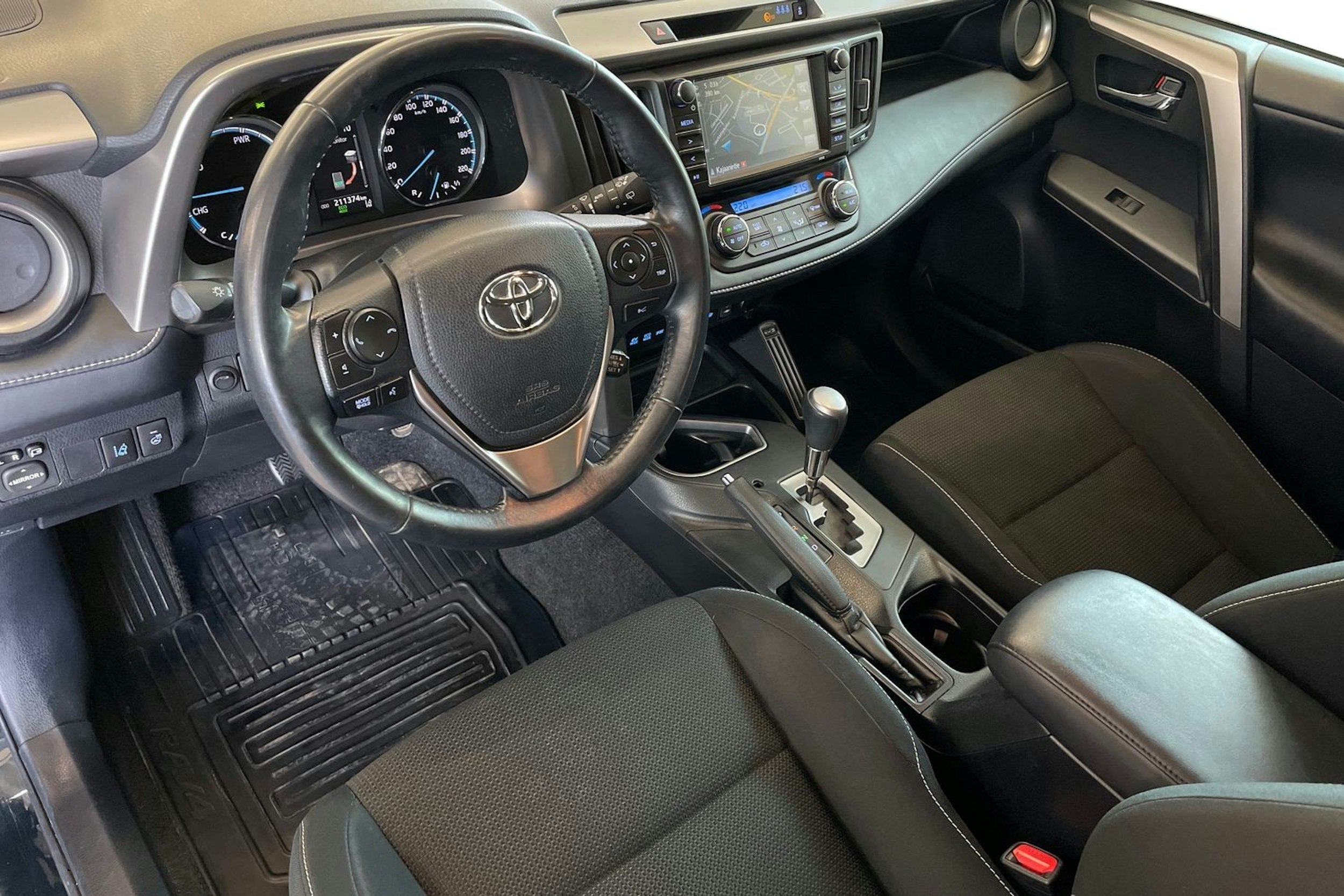 sininen Toyota RAV4 2018 kuva 7.