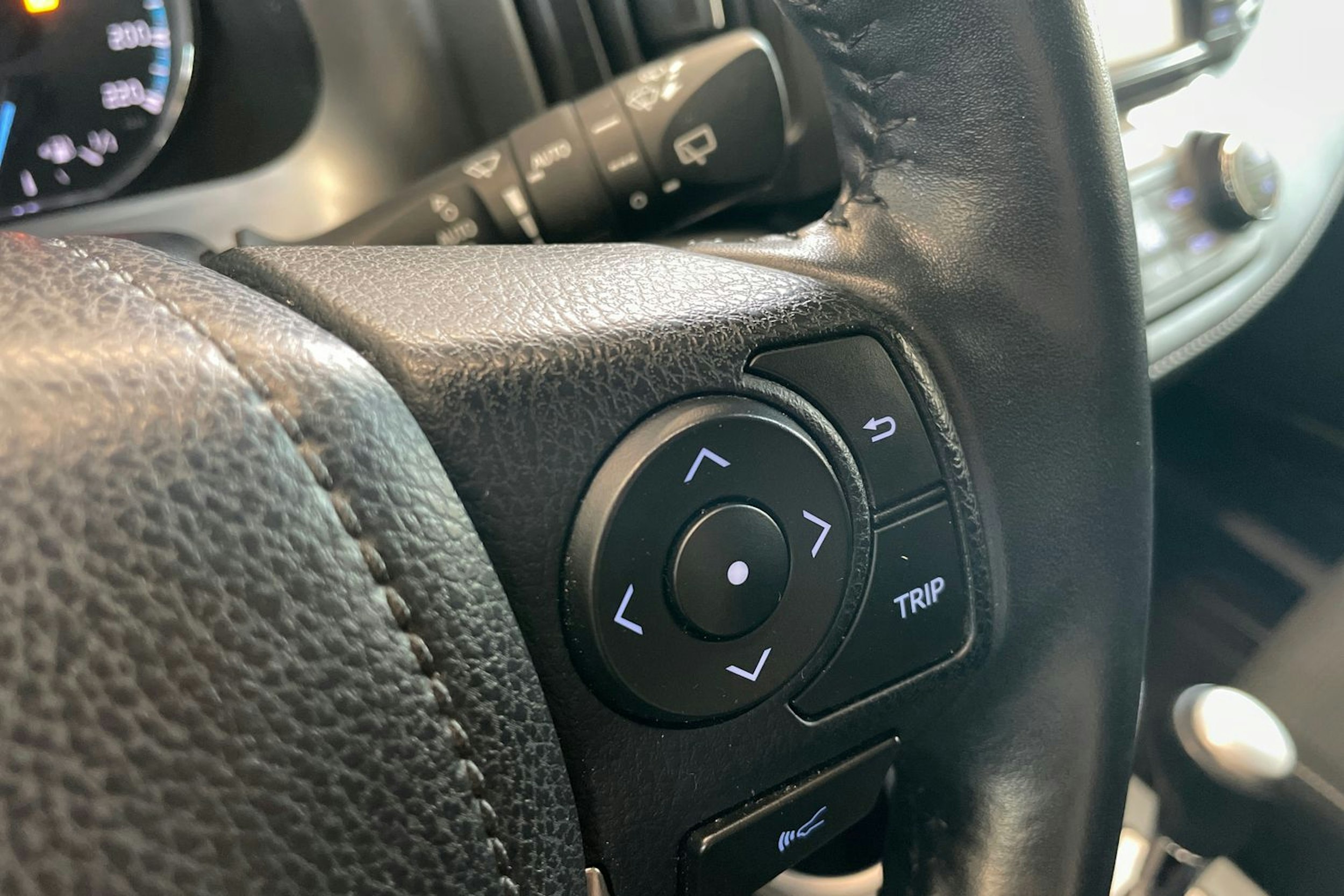 sininen Toyota RAV4 2018 kuva 18.