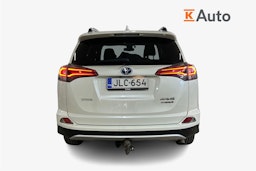valkoinen Toyota RAV4 2018 kuva 3.