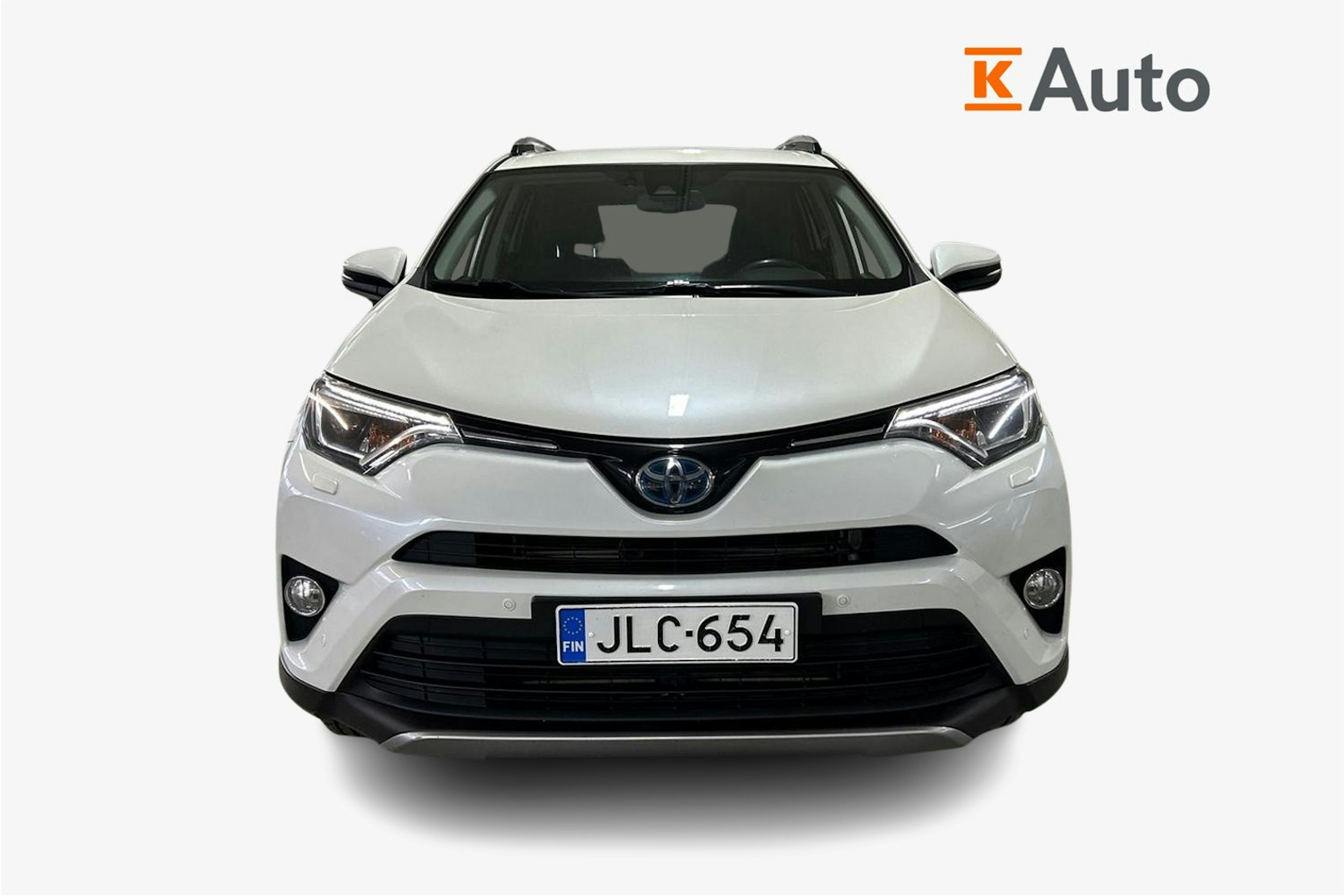 valkoinen Toyota RAV4 2018 kuva 5.