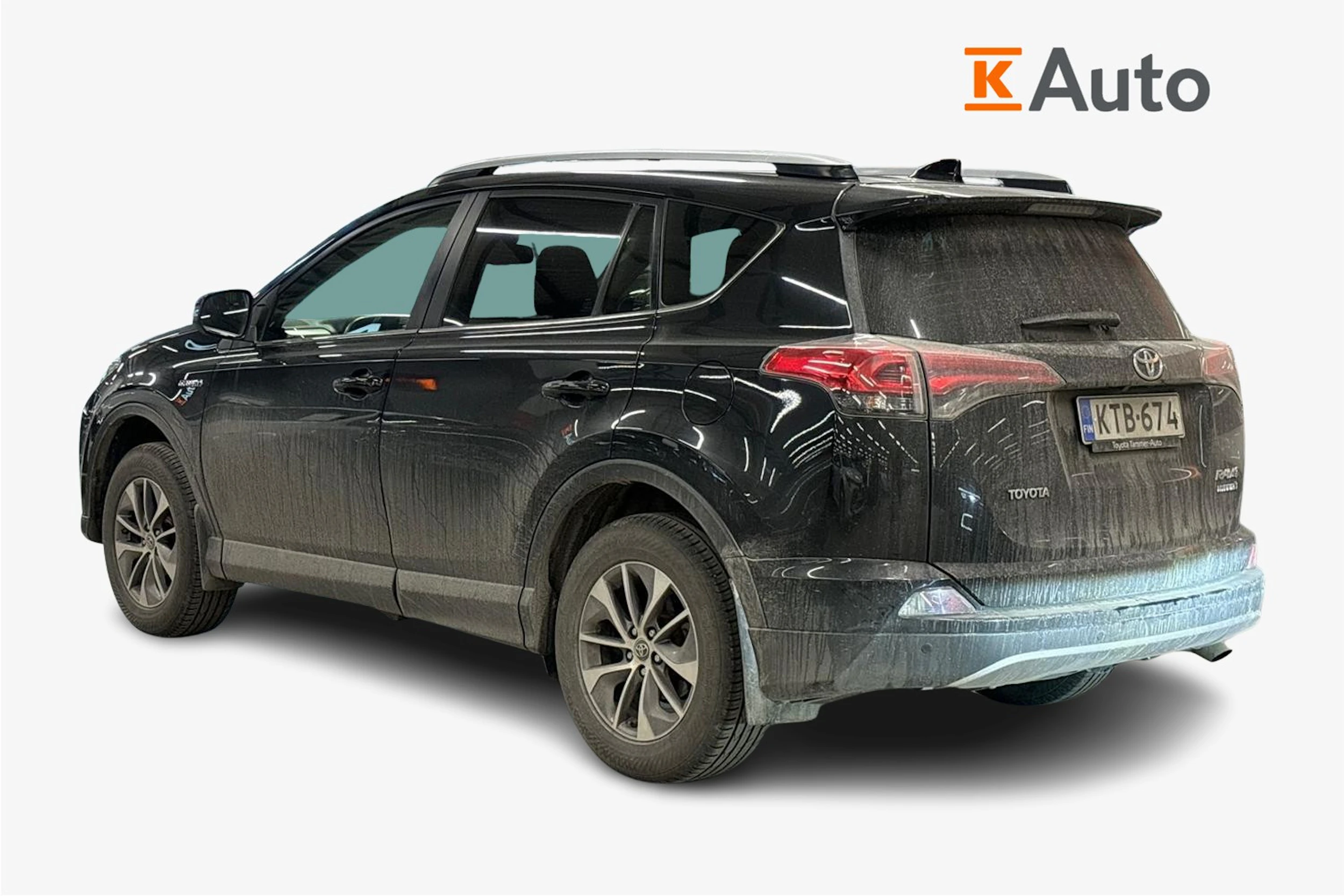 musta Toyota RAV4 2018 kuva 2.