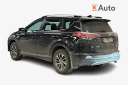 musta Toyota RAV4 2018 kuva 2.