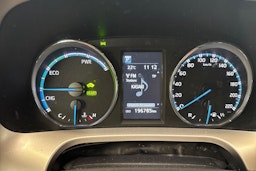 valkoinen Toyota RAV4 2018 kuva 24.