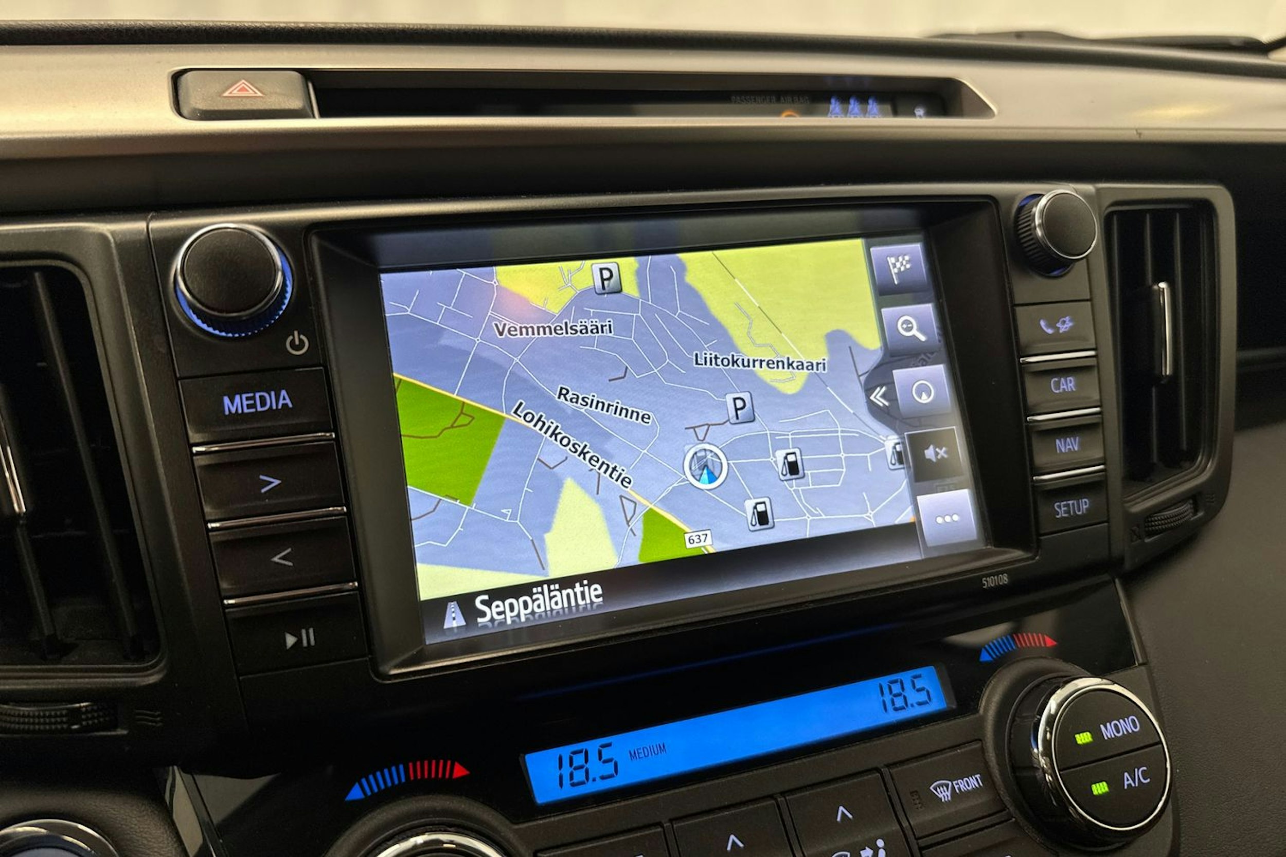 valkoinen Toyota RAV4 2018 kuva 25.