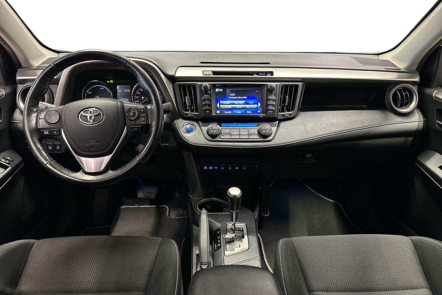 Toyota RAV4 2018, kuva 7/23